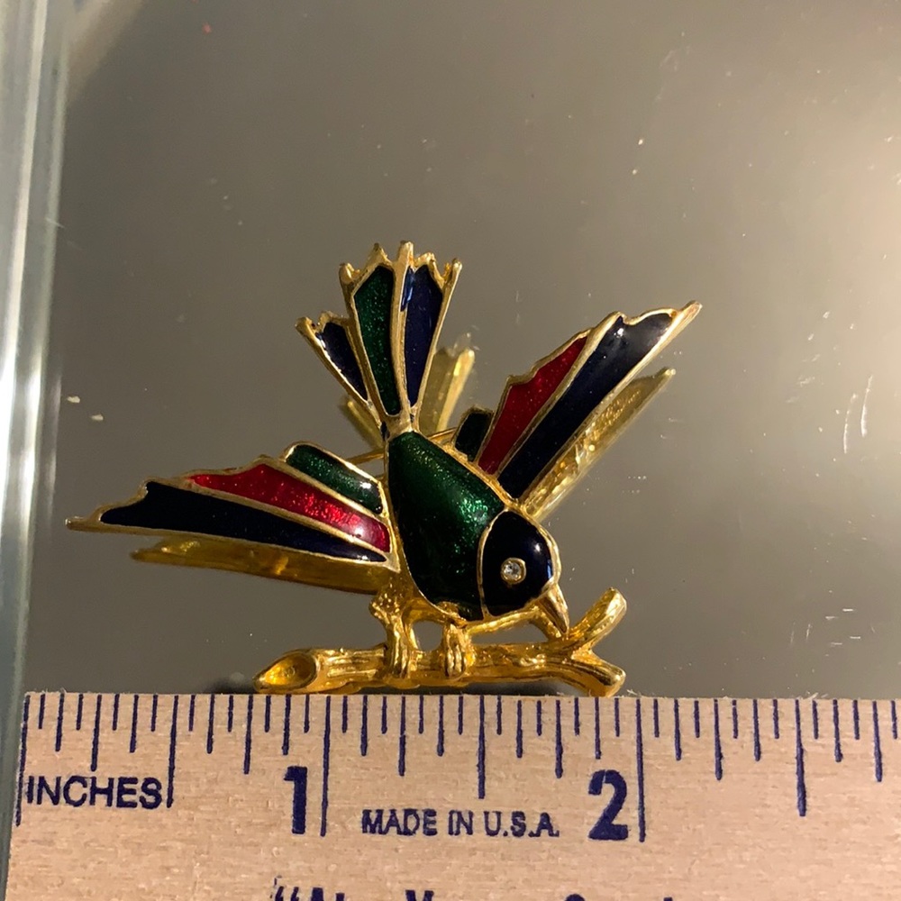 Vintage fashion brooch Bird